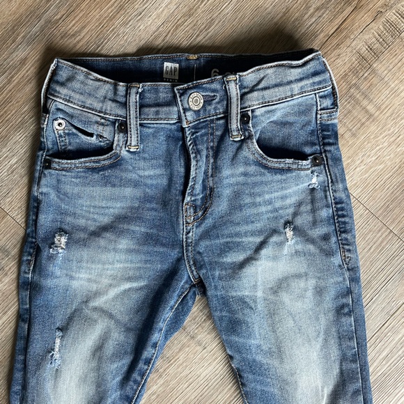 Gap distressed little kid skinny jeans - Picture 2 of 7